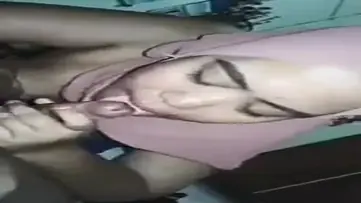 Jilbab Pink Jago Ngenyot Kontol Sampai Lumer Erat